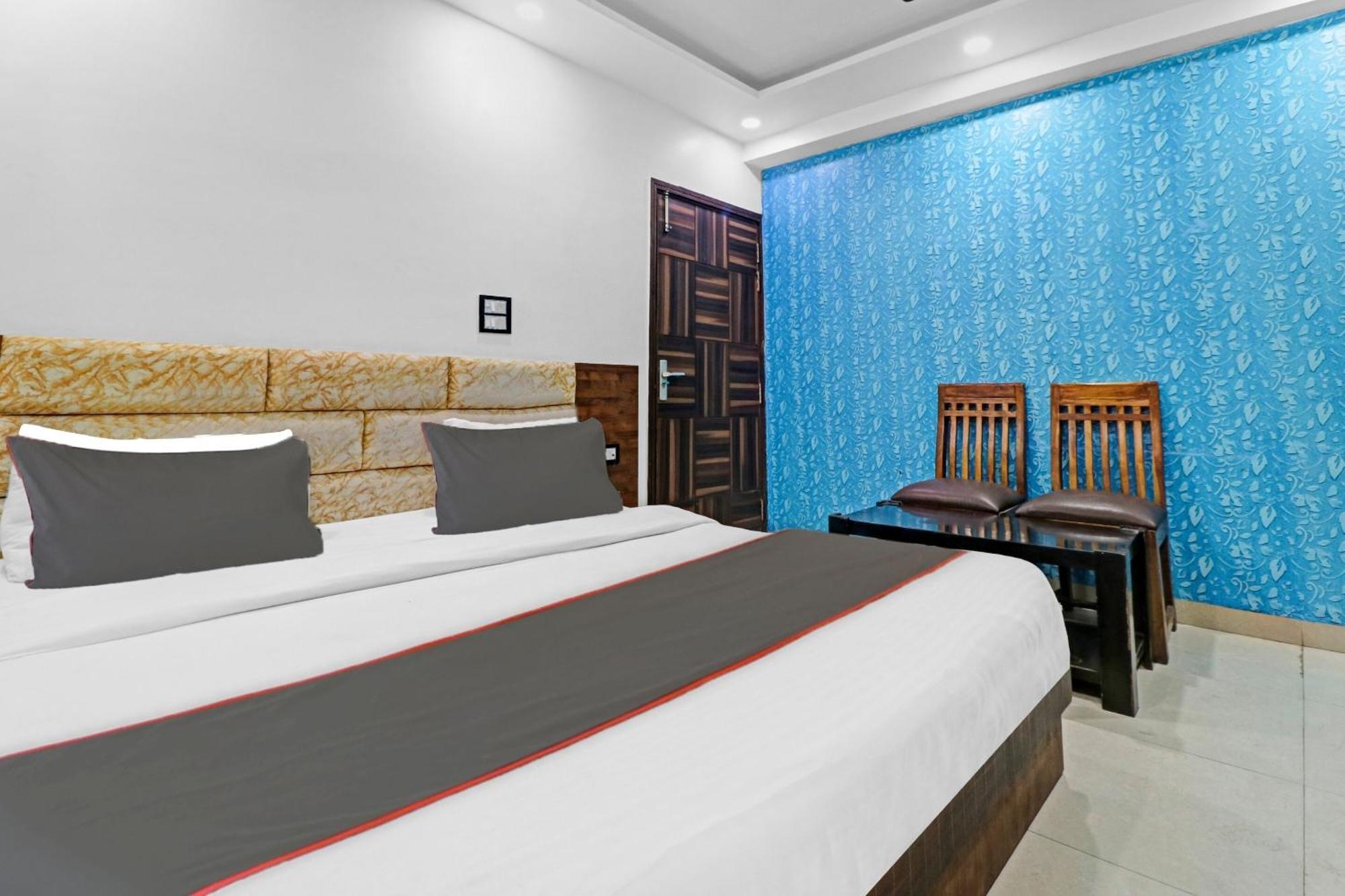 Hotel O Bharat Stay Near Indira Gandhi International Airport Neu-Delhi Exterior foto