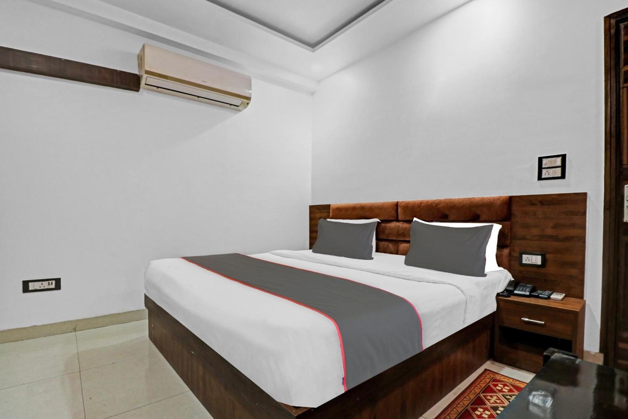 Hotel O Bharat Stay Near Indira Gandhi International Airport Neu-Delhi Exterior foto